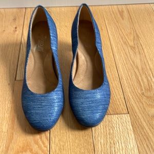 Aerosole ‘Heel Rest’ Blue Heels